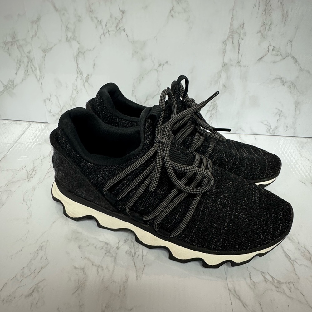 Sorel Stylish Black Sneakers